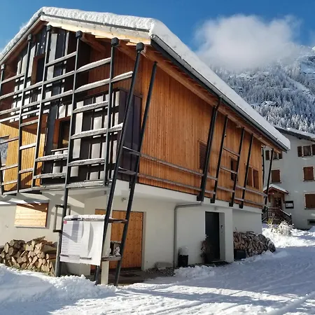 Walser A 13 Kms Chamonix France Apartment
